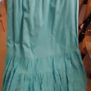 Skirt w/elastic waistband